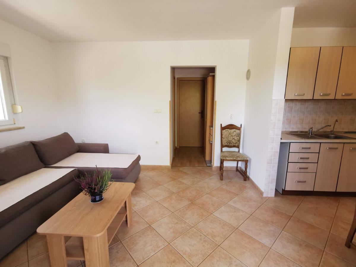Apartment Dundo In Quiet Green Area Medulin Exteriér fotografie